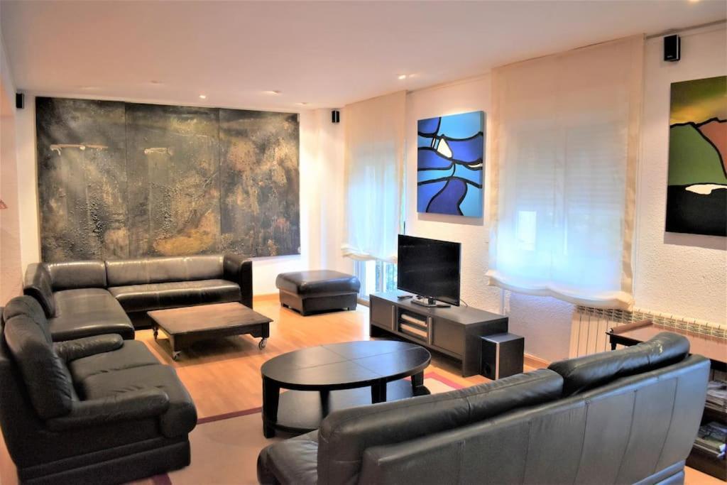 Casa Con Terrazas Apartment Zaragoza Luaran gambar