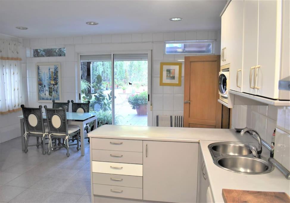 Casa Con Terrazas Apartment Zaragoza Luaran gambar