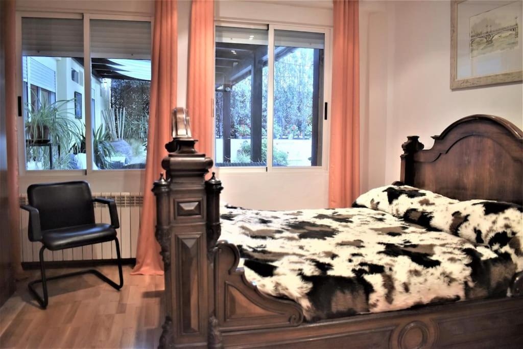 Casa Con Terrazas Apartment Zaragoza Luaran gambar